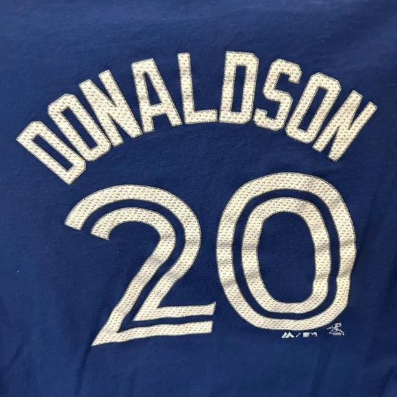 Toronto Blue Jays Tshirt - Picture 3 of 4